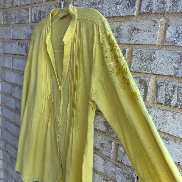 Soft Surroundings Long Sleeve Button Up Embroidered V-Neck Shirt Women's Size M - Picture 5 of 9